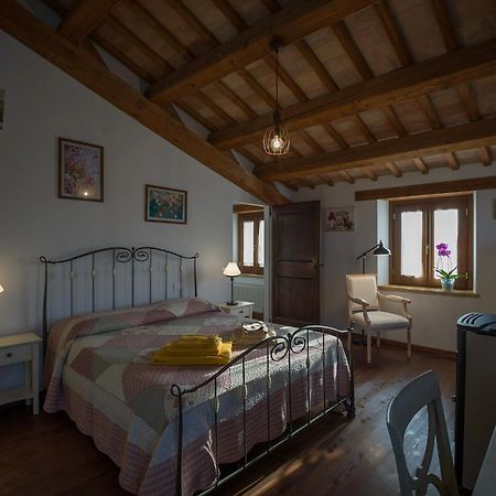 Quelli Del Picchio Bed & Breakfast Cupramontana ภายนอก รูปภาพ