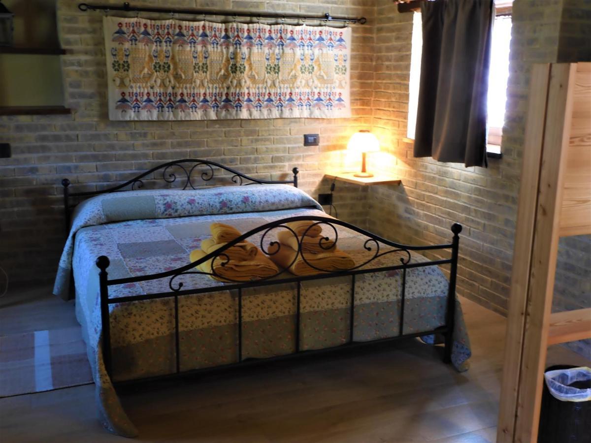 Quelli Del Picchio Bed & Breakfast Cupramontana ภายนอก รูปภาพ