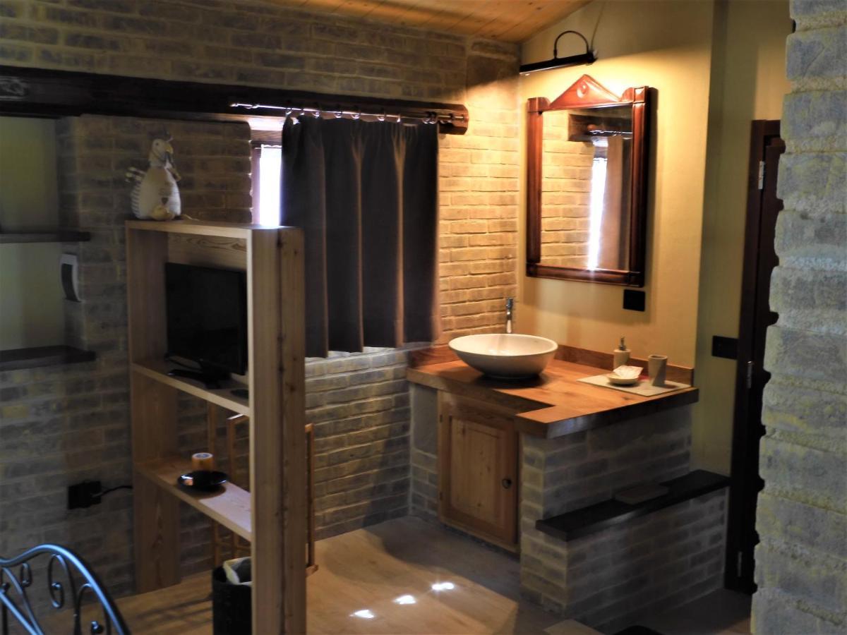 Quelli Del Picchio Bed & Breakfast Cupramontana ภายนอก รูปภาพ