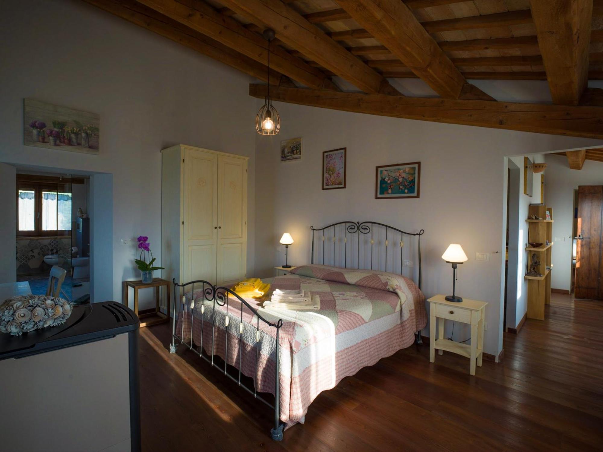 Quelli Del Picchio Bed & Breakfast Cupramontana ภายนอก รูปภาพ
