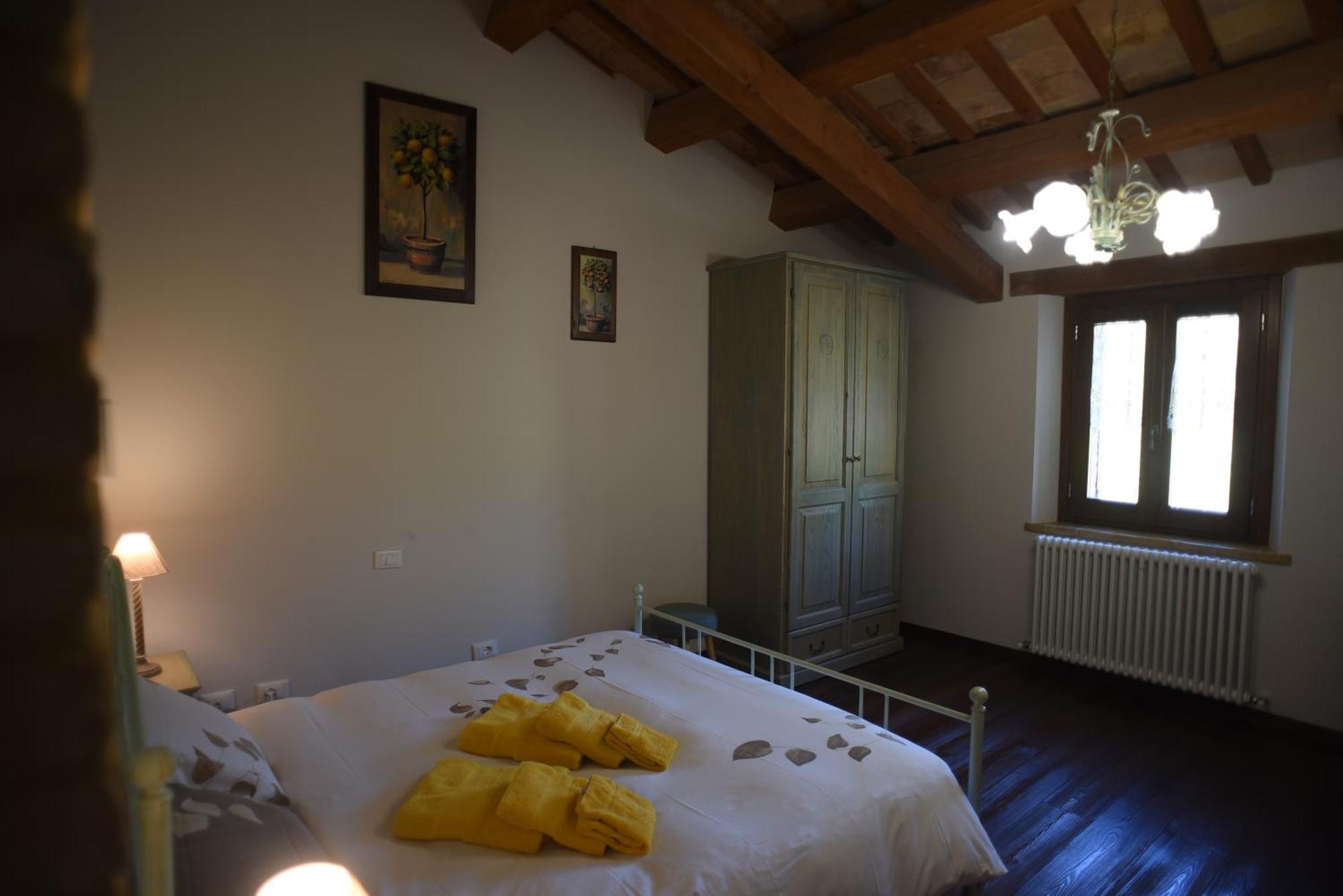 Quelli Del Picchio Bed & Breakfast Cupramontana ภายนอก รูปภาพ